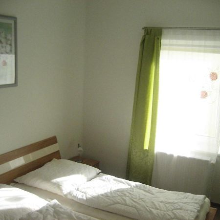 Pension Waldrose Sellin  ภายนอก รูปภาพ